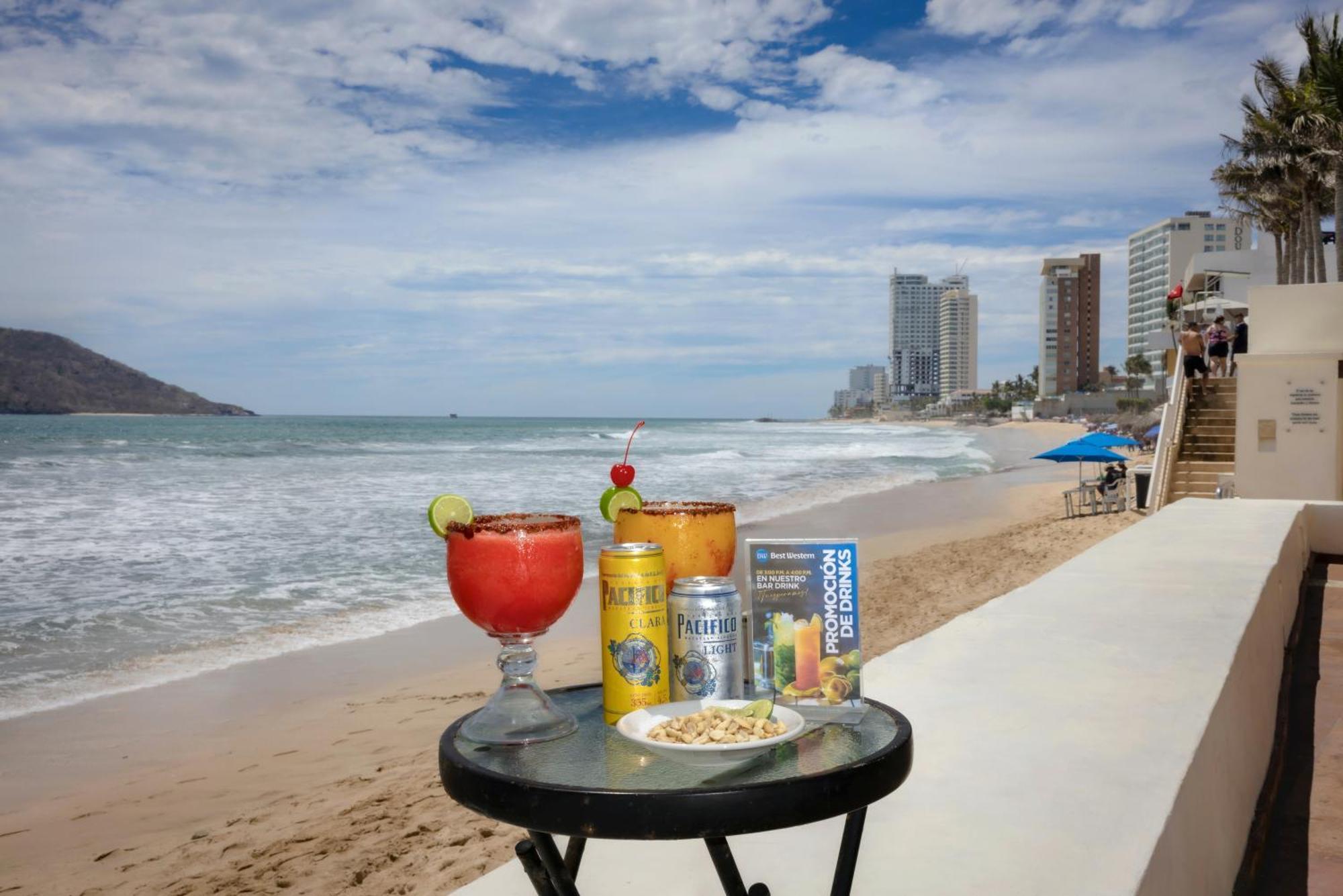 Best Western Hotel Posada Freeman Zona Dorada Масатлан Екстериор снимка