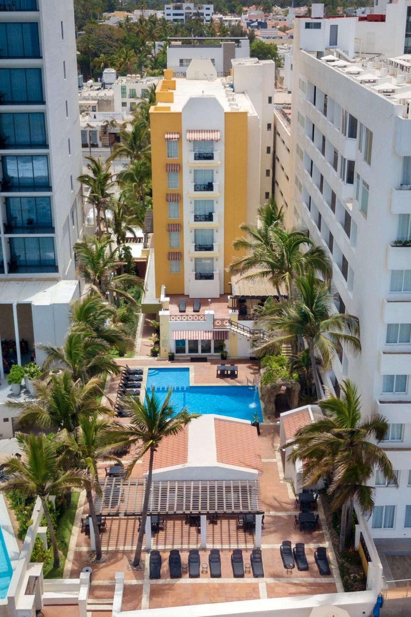 Best Western Hotel Posada Freeman Zona Dorada Масатлан Екстериор снимка