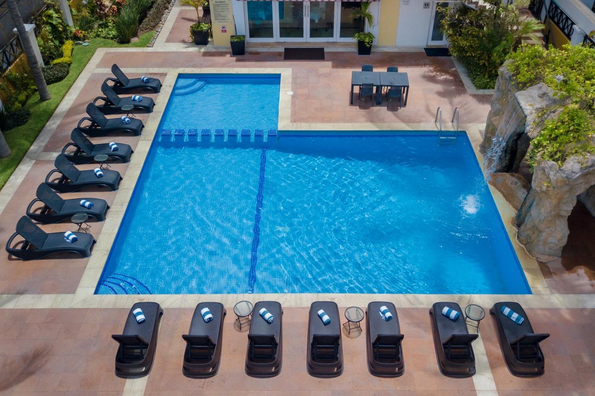 Best Western Hotel Posada Freeman Zona Dorada Масатлан Екстериор снимка