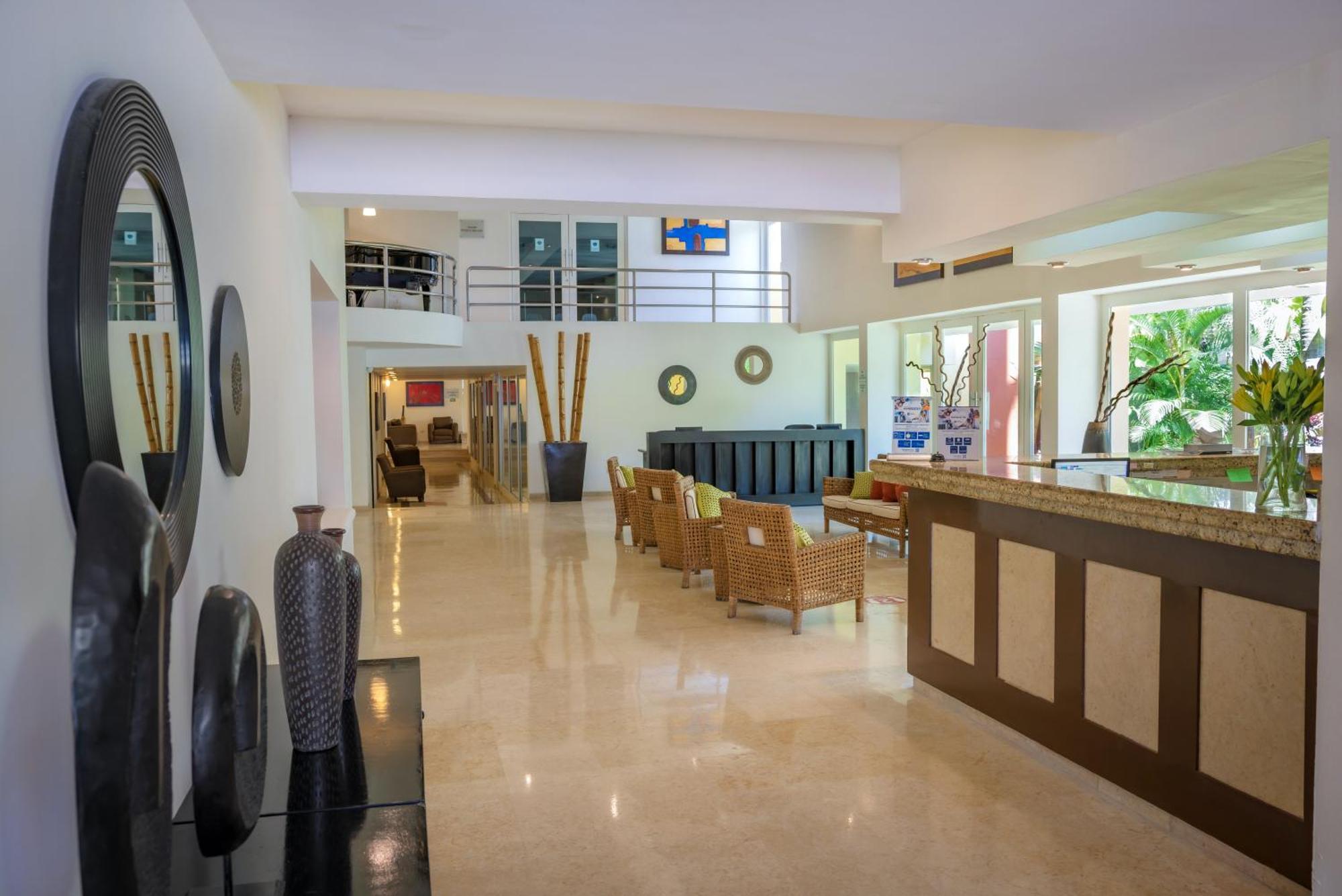 Best Western Hotel Posada Freeman Zona Dorada Масатлан Екстериор снимка