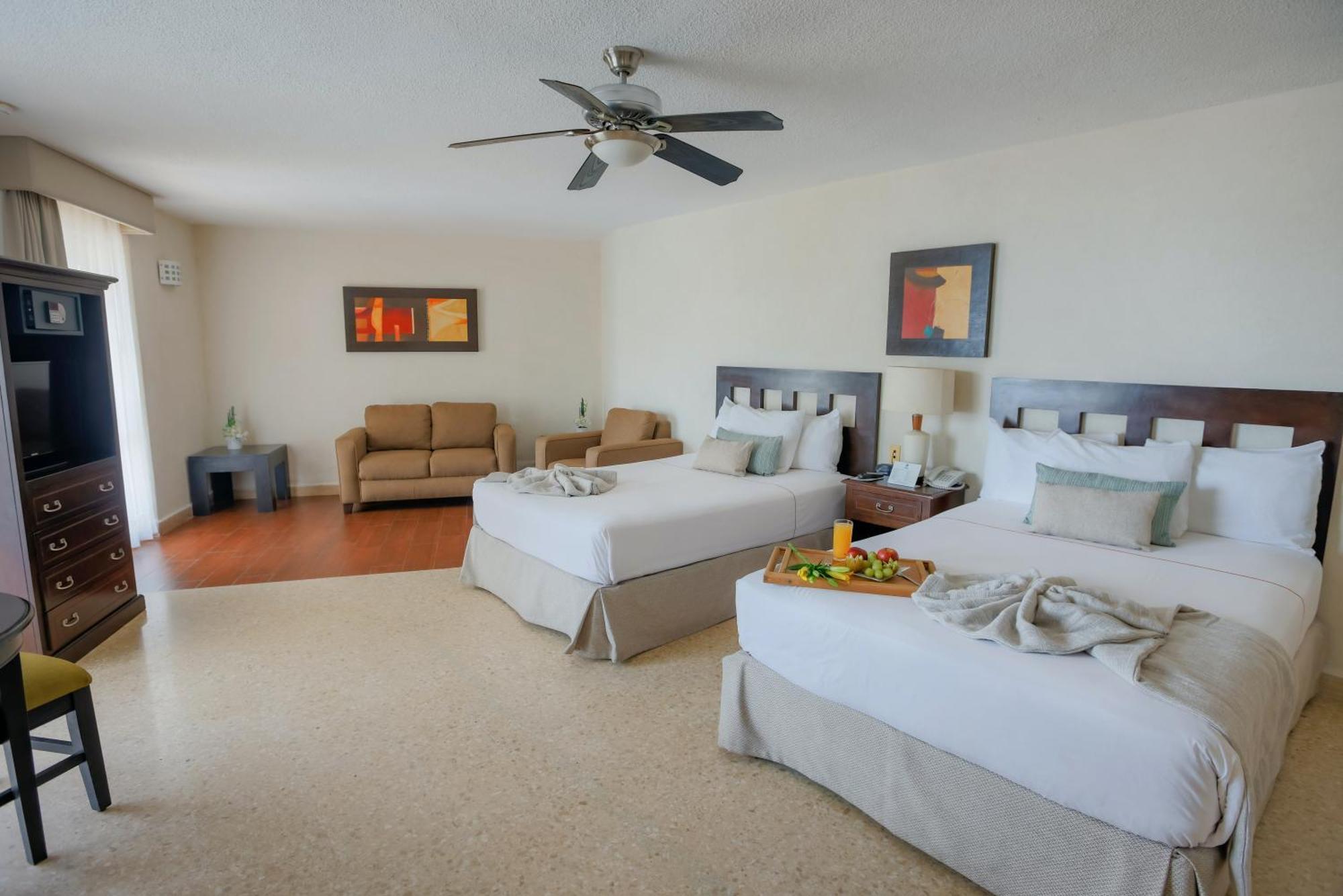 Best Western Hotel Posada Freeman Zona Dorada Масатлан Екстериор снимка