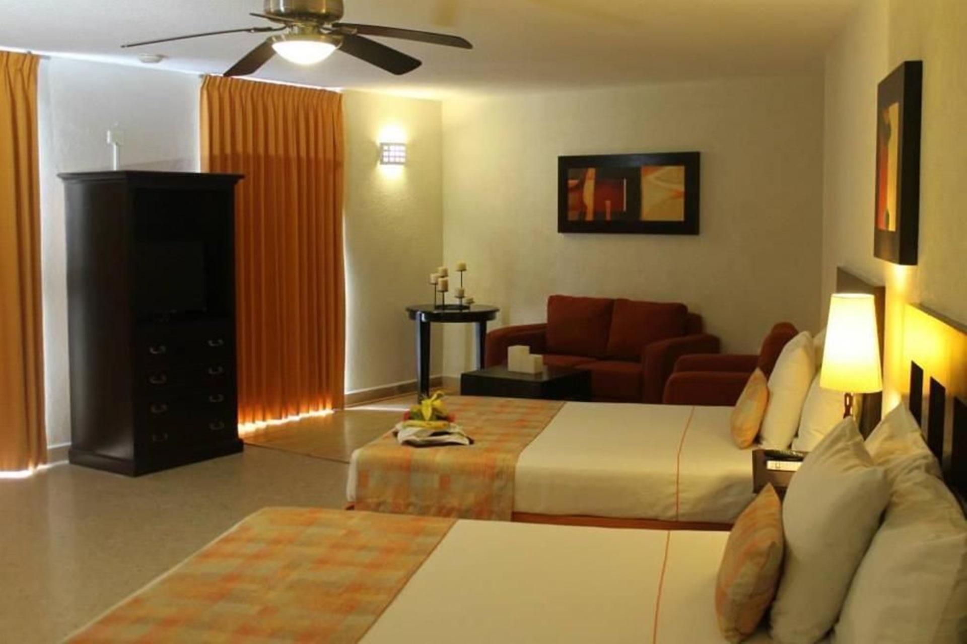 Best Western Hotel Posada Freeman Zona Dorada Масатлан Екстериор снимка